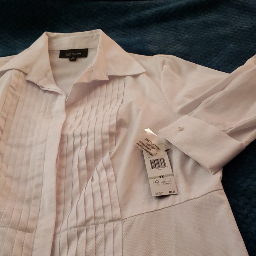 Jones NY tuxedo style top